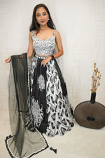 Embroidered Lehenga Set (Black)