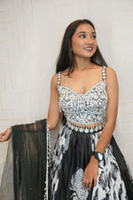 Embroidered Lehenga Set (Black)