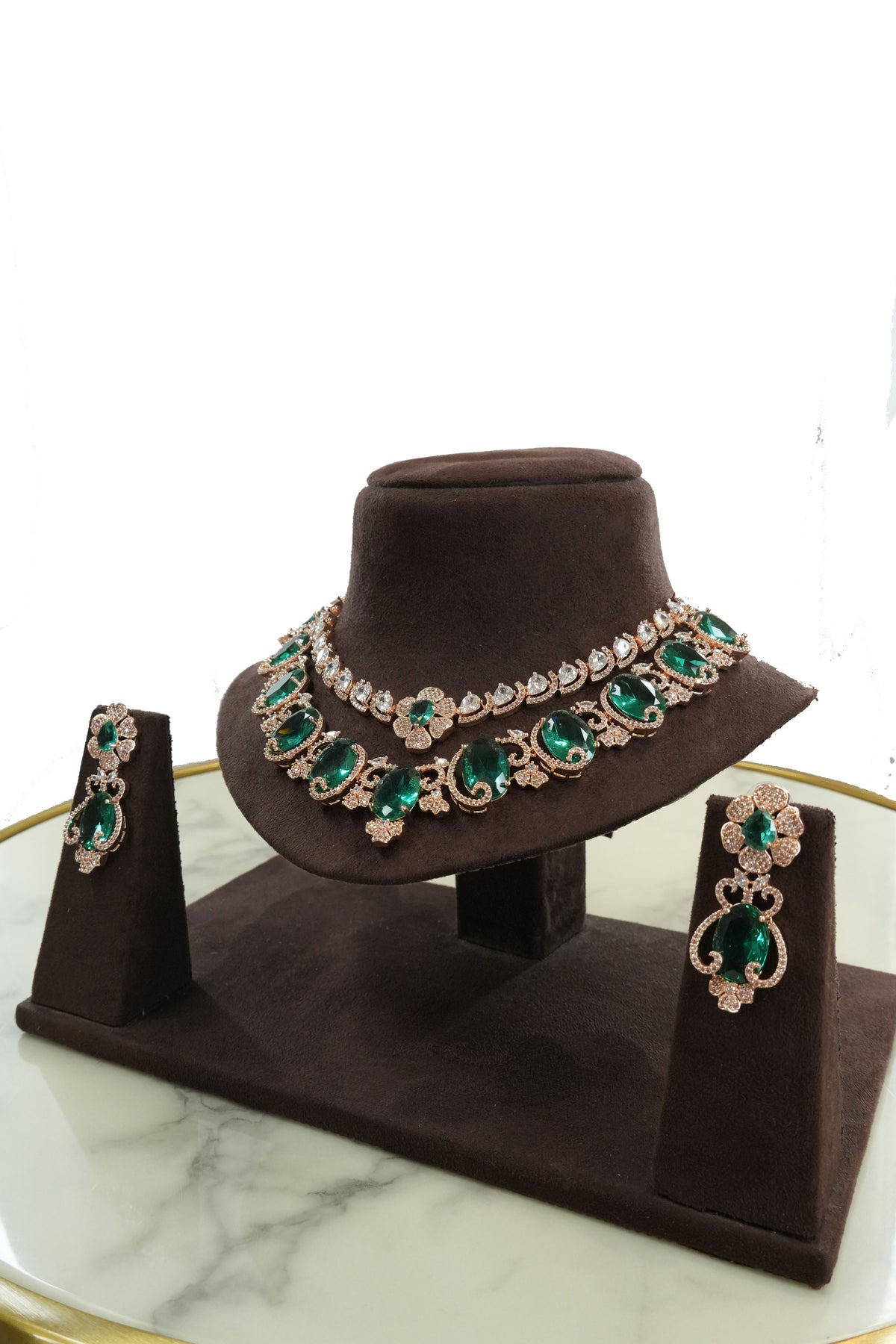 Royal Emerald Oval Stone Necklace Set with Earrings