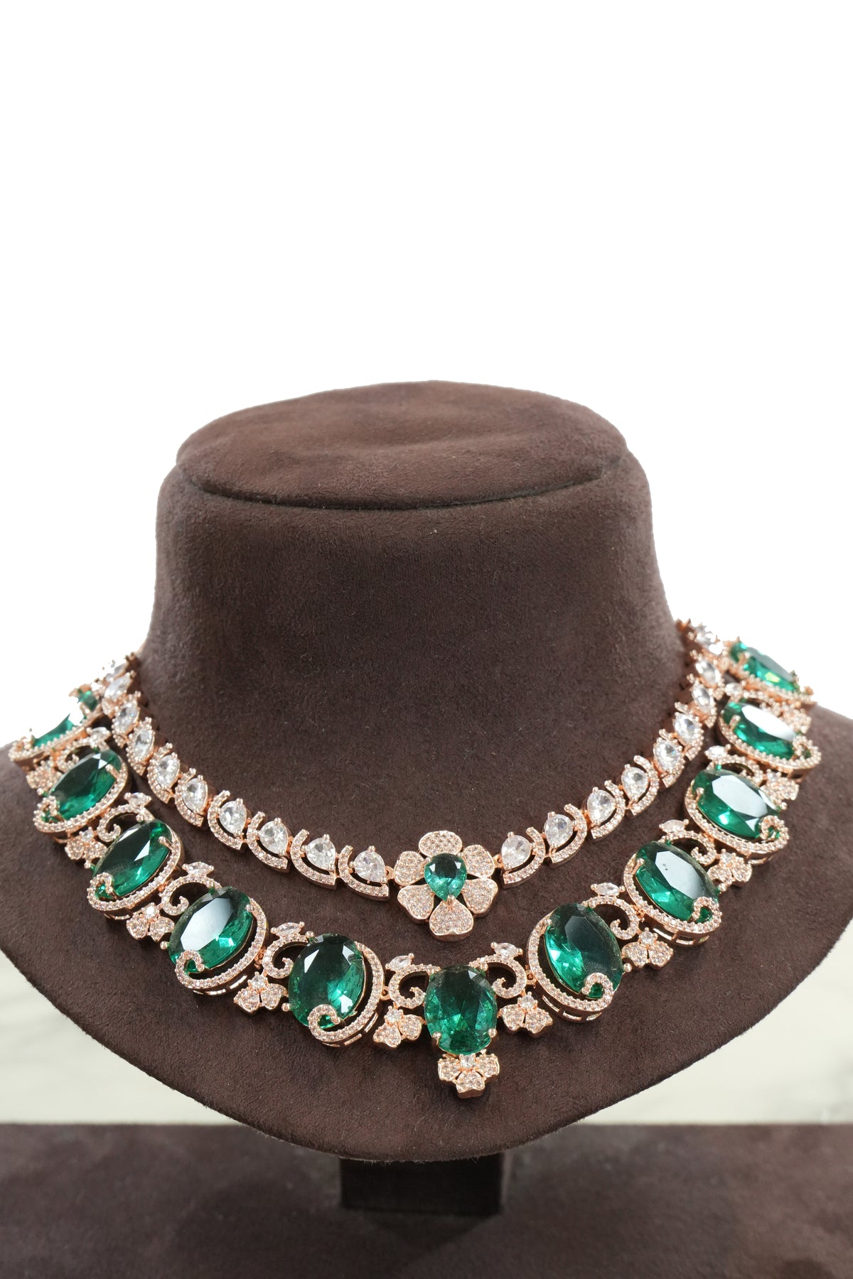 Royal Emerald Oval Stone Necklace Set with Earrings