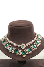 Royal Emerald Oval Stone Necklace Set with Earrings