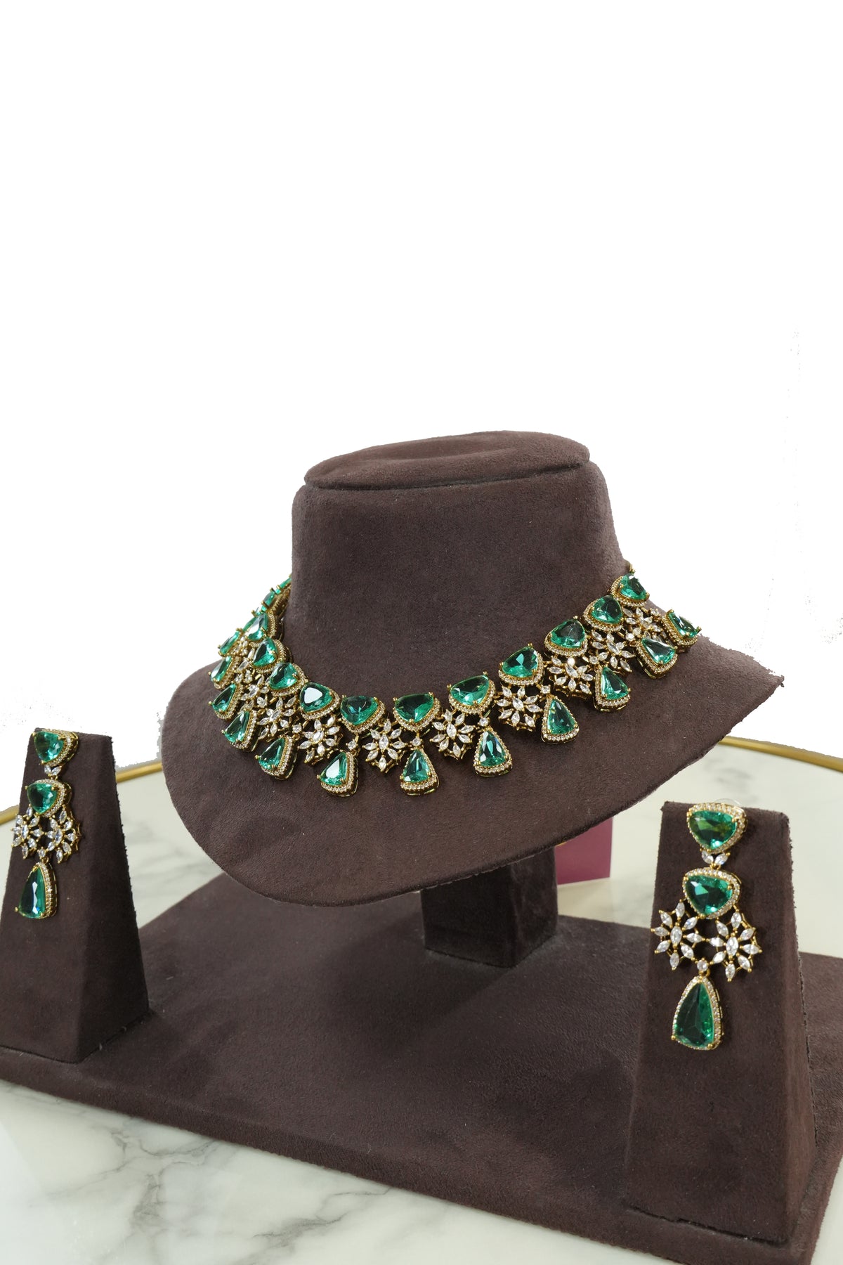 Emerald Green Stone Necklace Set with Earrings