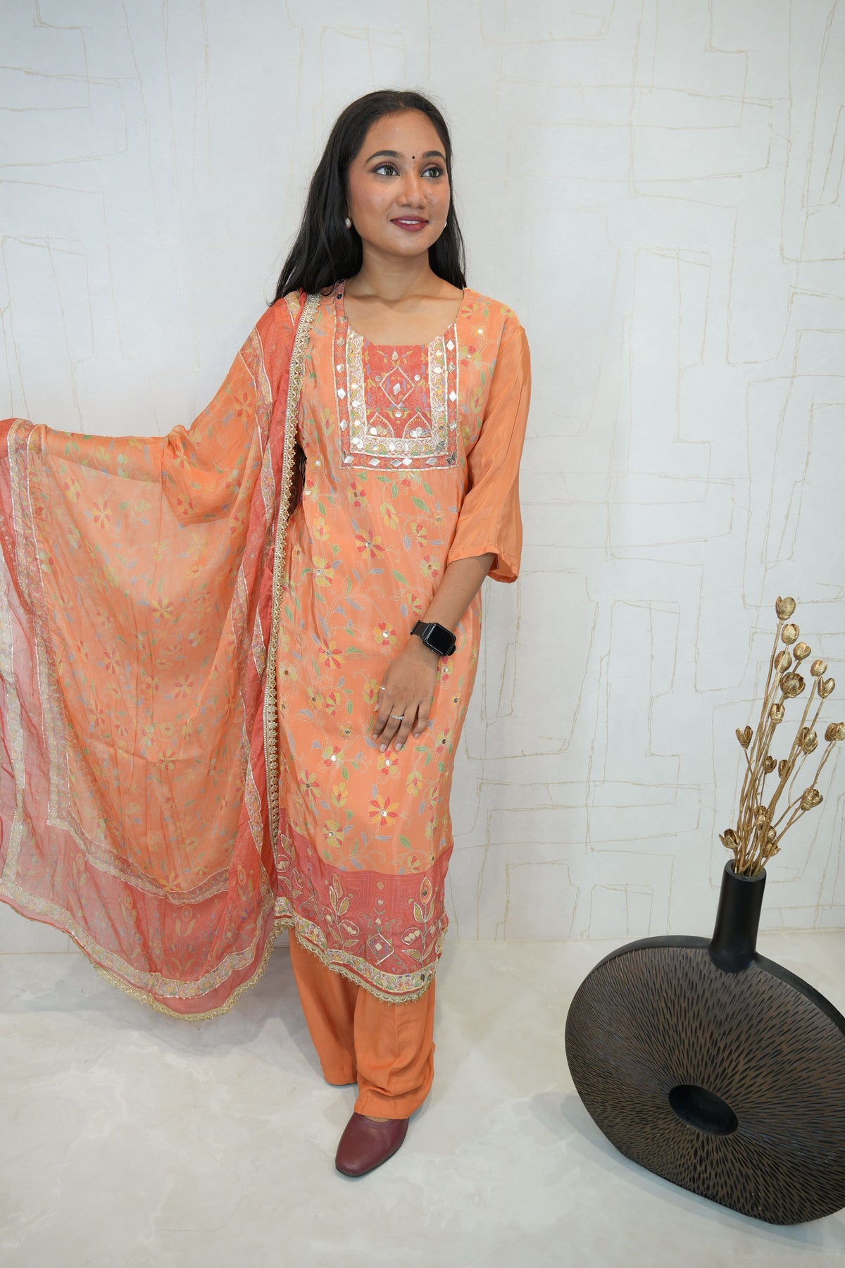 Handcrafted Embroidered Ethnic Kurta Set