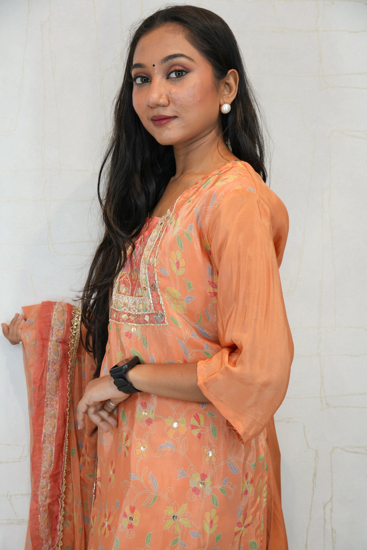 Handcrafted Embroidered Ethnic Kurta Set