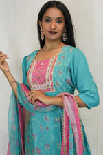 Handcrafted Embroidered Ethnic Kurta Set