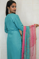 Handcrafted Embroidered Ethnic Kurta Set