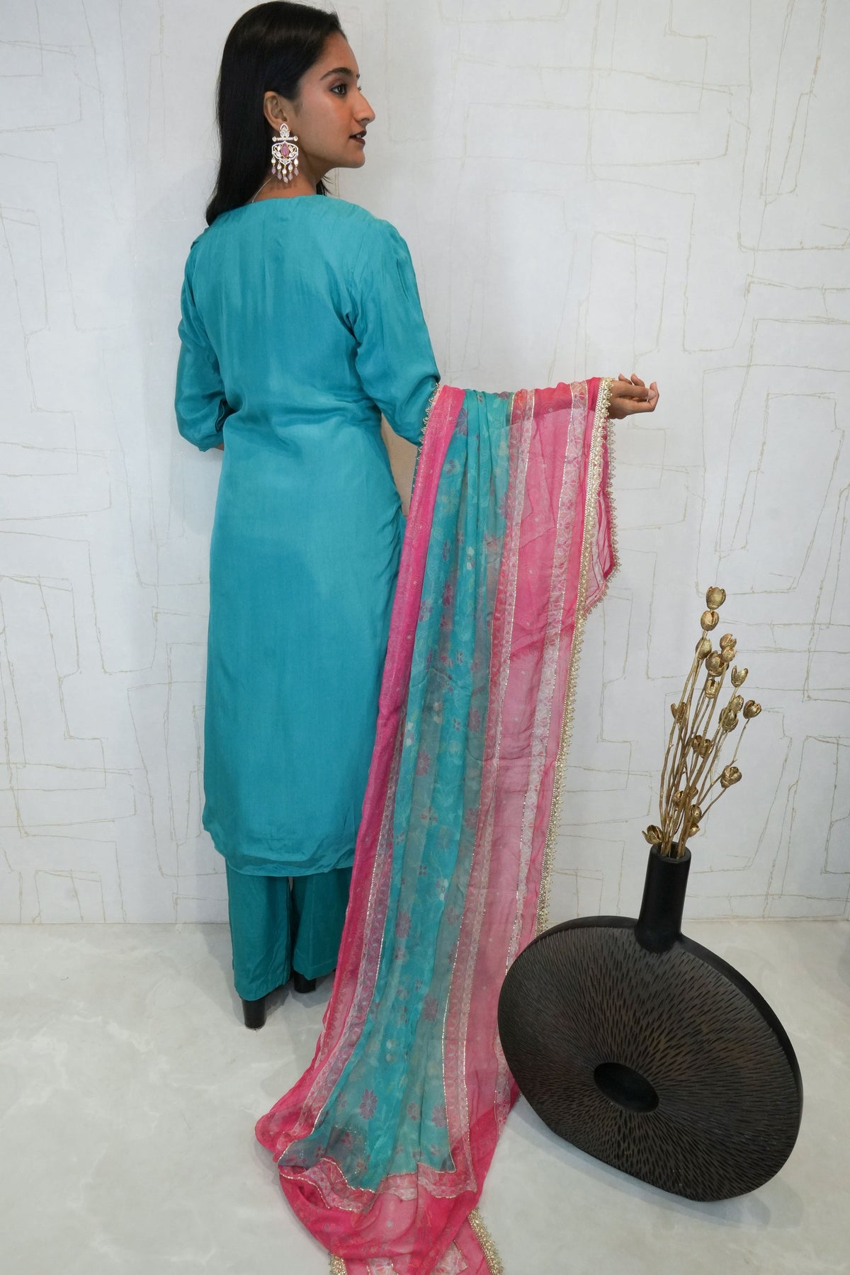 Handcrafted Embroidered Ethnic Kurta Set