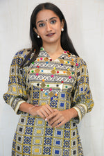 Royal Mosaic Embellished Kurti Set