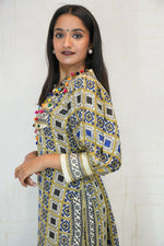 Royal Mosaic Embellished Kurti Set