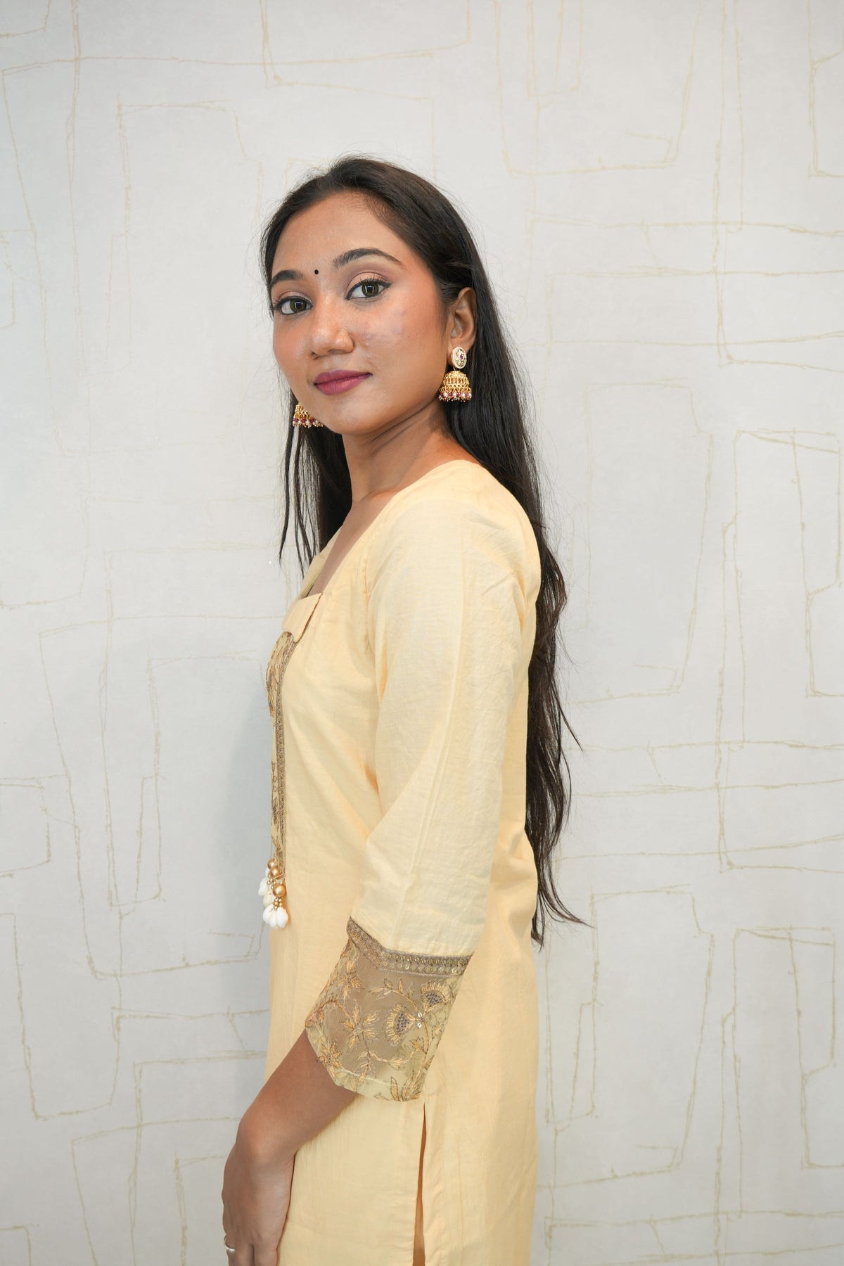 Ready-to-Wear Ethnic Kurti