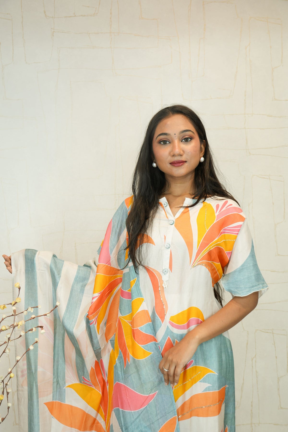 Off-White Kurta Set with Dupatta
