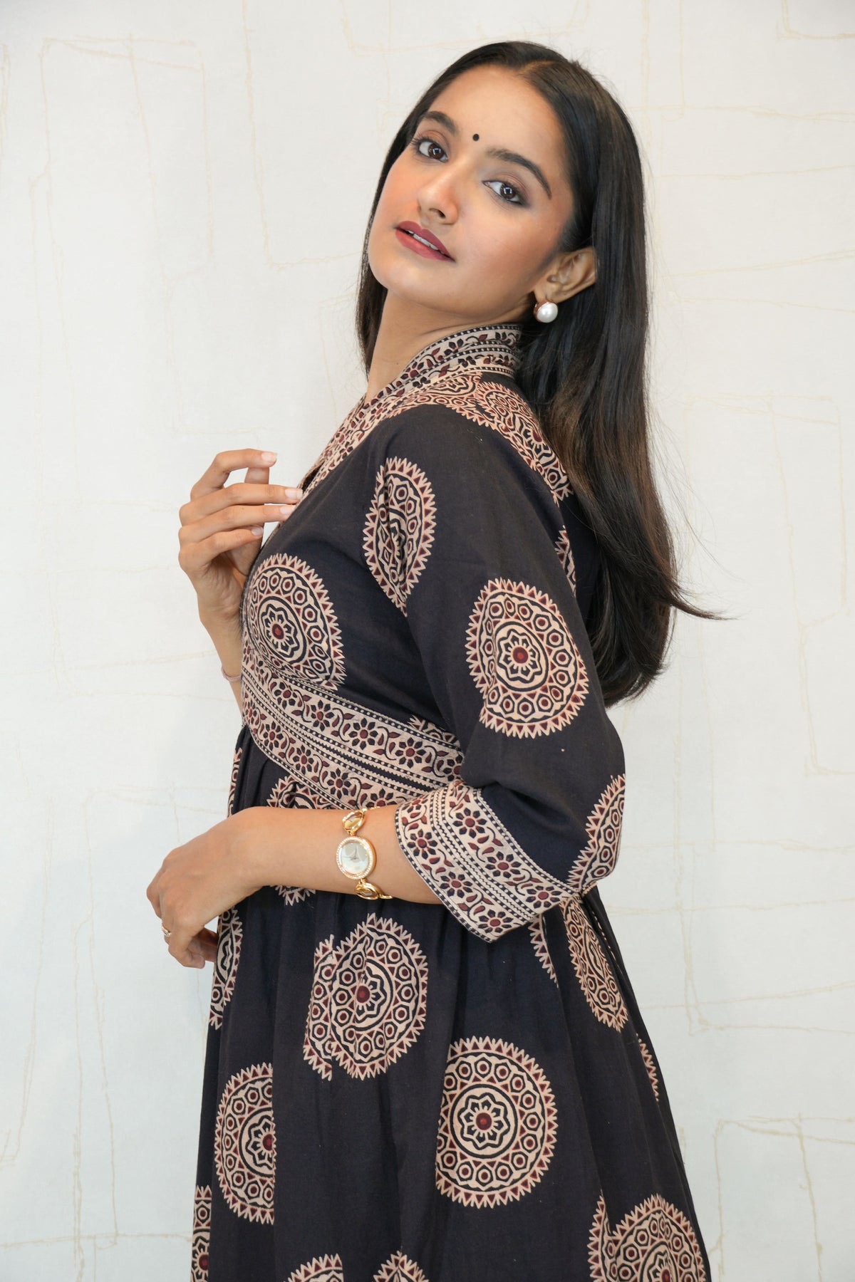 Cotton Linen Stitched Anarkali Gown(Black)