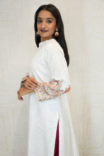 Elegant White Kurti (XXL)
