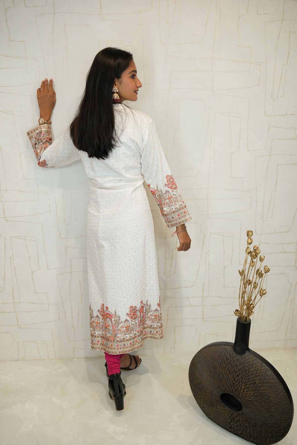 Elegant White Kurti (XXL)