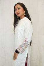 Elegant White Kurti (XL)