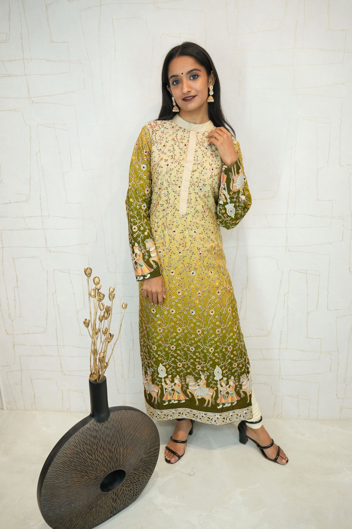 Embroidered Straight Kurta