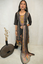 Traditional Embroidered Kurta Set