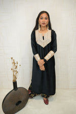 Embroidered Kurti Set (Black)