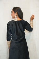 Embroidered Kurti Set (Black)