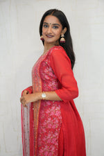 Traditional Embroidered Kurta Set (Pink, Black)