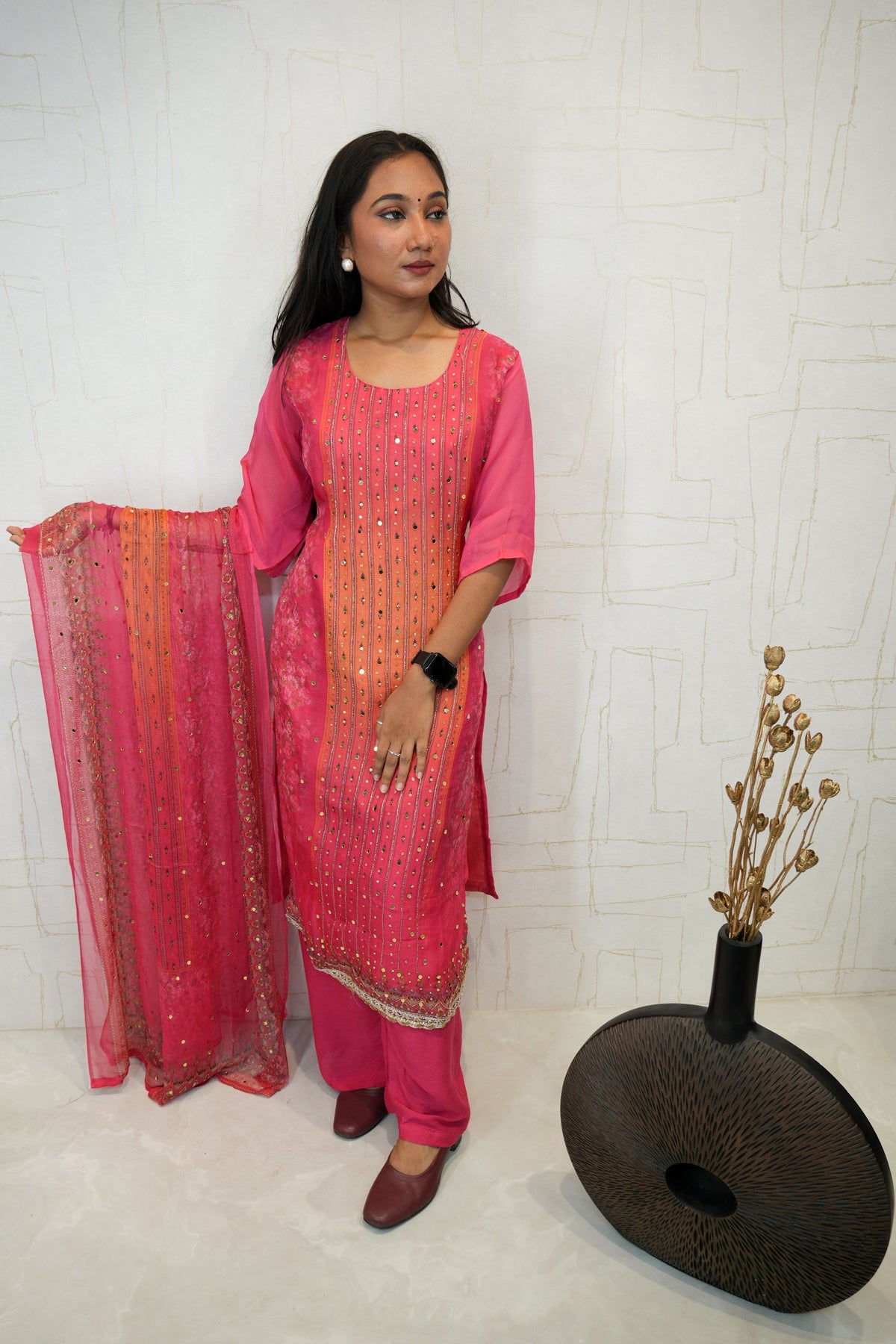 Traditional Embroidered Kurta Set (Pink, Black)