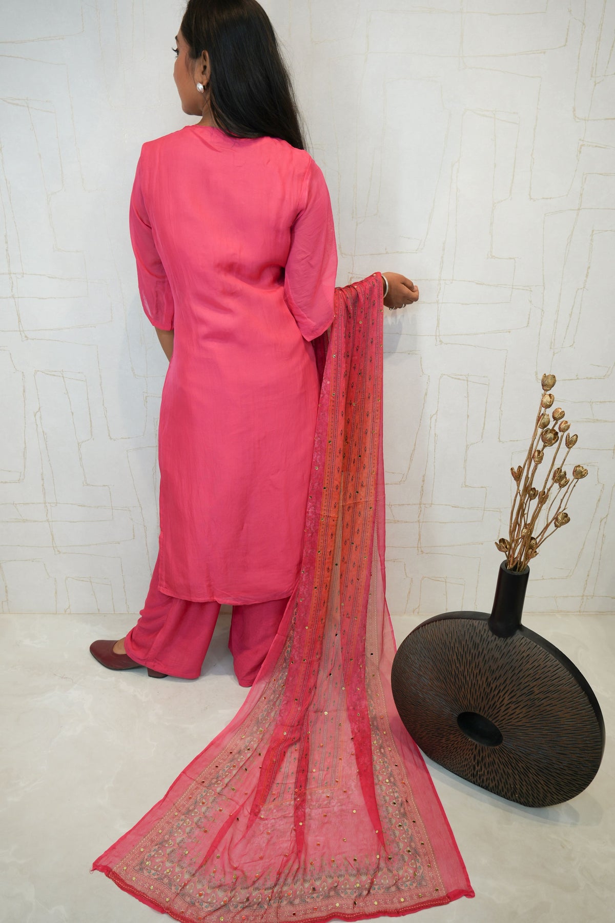Traditional Embroidered Kurta Set (Pink, Black)