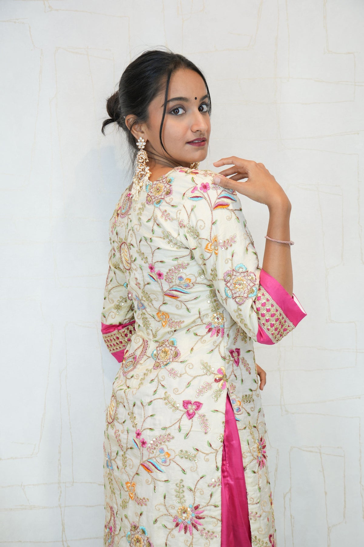 Embroidered Kurta Set for Women