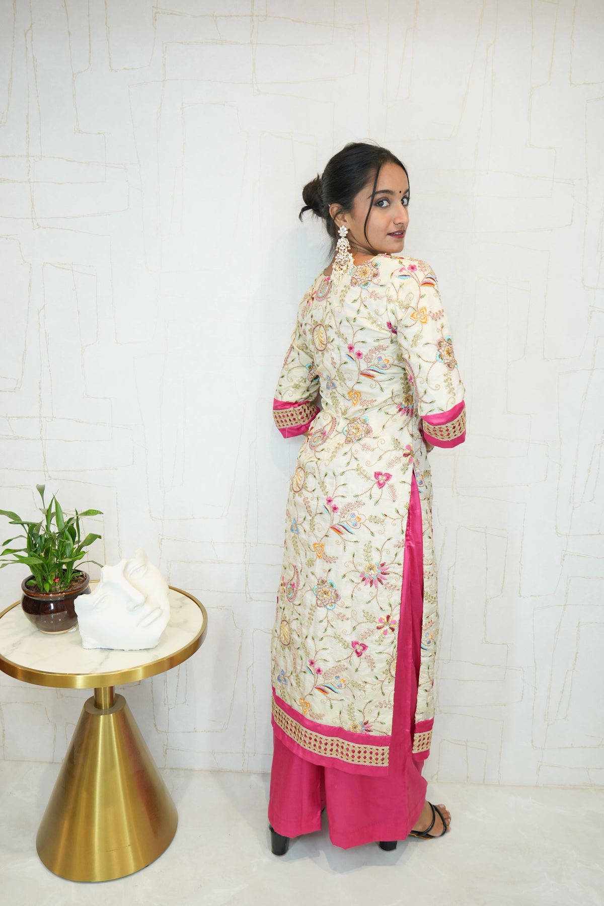 Embroidered Kurta Set for Women