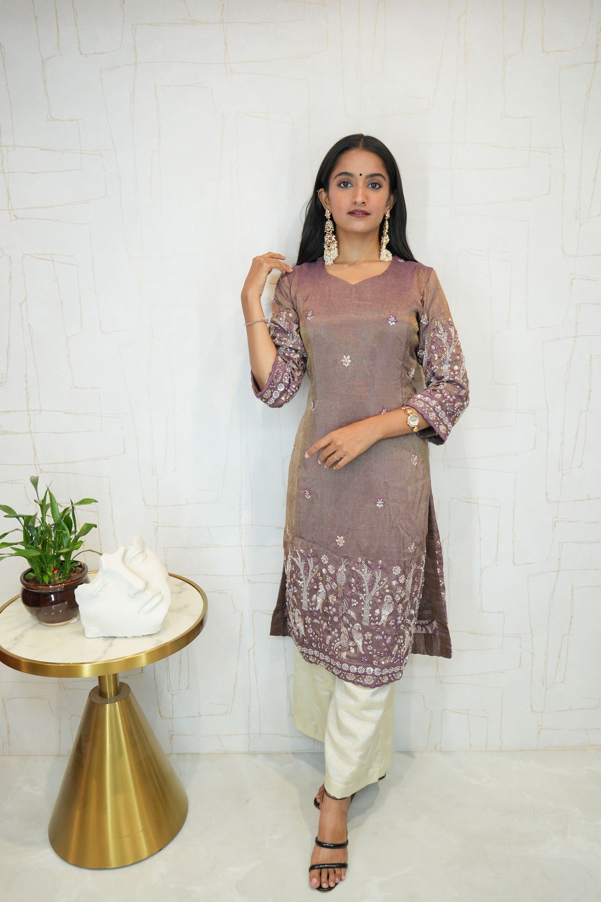 Embroidered Ethnic Kurti