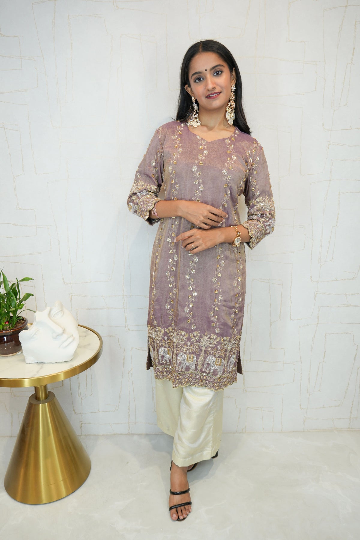 Embroidered Ethnic Kurti