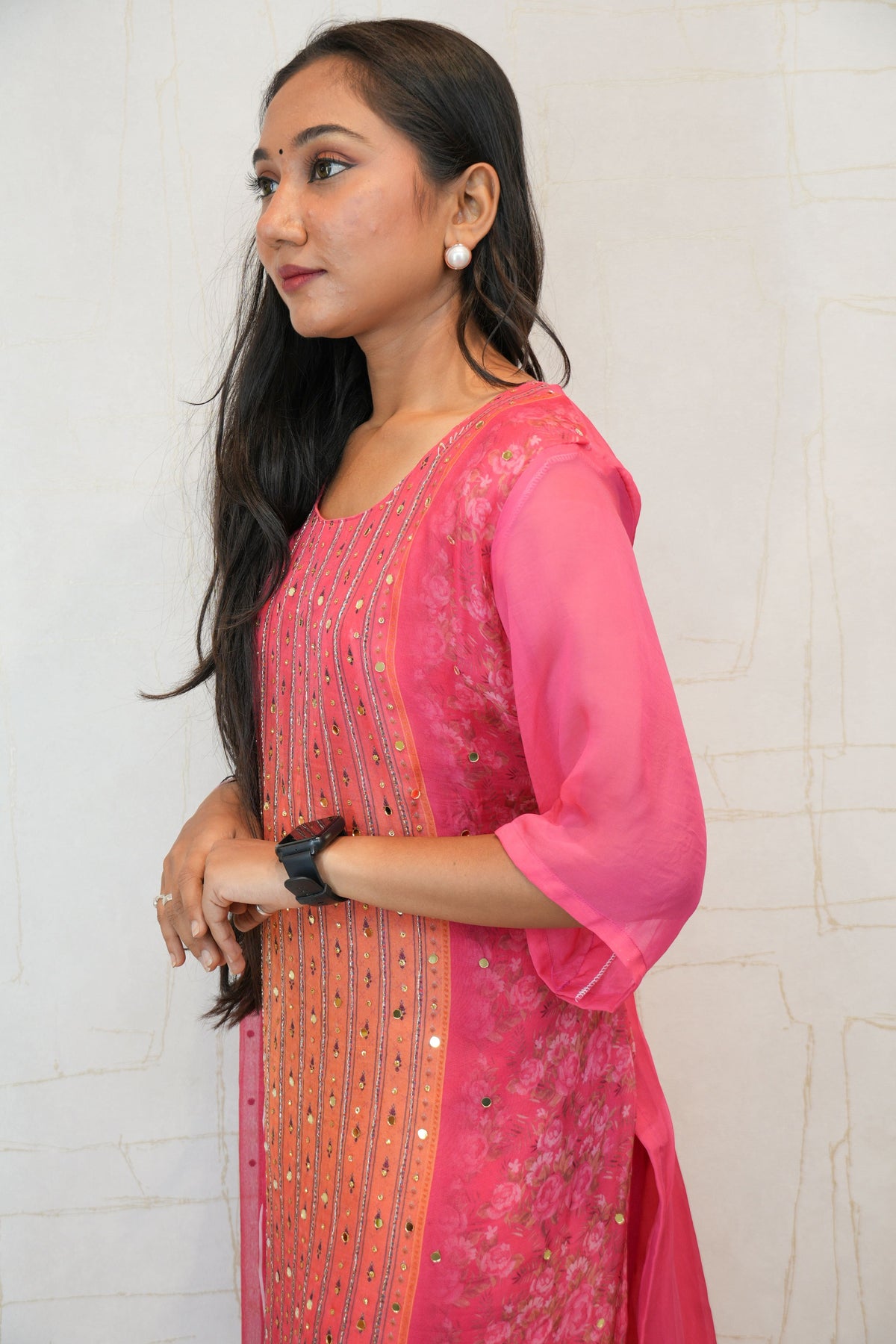 Traditional Embroidered Kurta Set (Pink, Black)